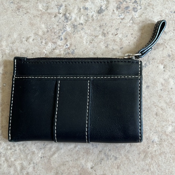 Small Coach zip pouch - Picture 2 of 3